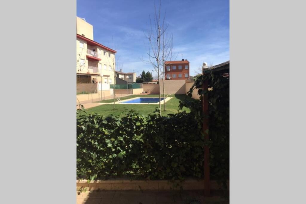 El Casar de EscalonaVivienda Turistica Mi Terrazaアパートメント エクステリア 写真